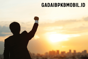 Entrepreneur Adalah: Pengertian, Ciri-Ciri, Manfaat dan Tantangan