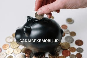 Kelebihan dan Kekurangan Menabung di Bank (Bonus Tips)